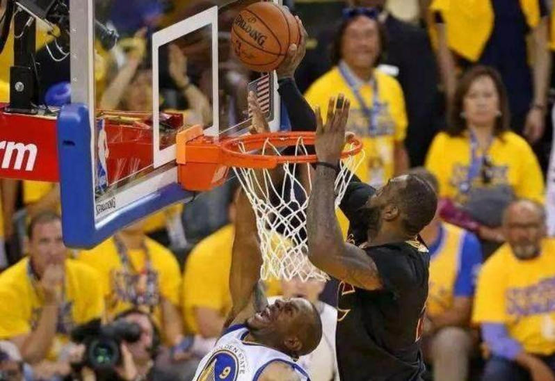 NBA-詹姆斯准绝杀凯尔特人，湖人加时逆转登顶东部引热议